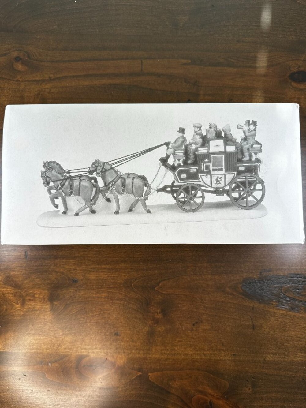 NEW - Dept 56 "Holiday Coach" Heritage Village/Dickens Village 5561-1 - RETIRED